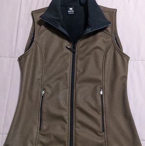 Kerrits softshell vest